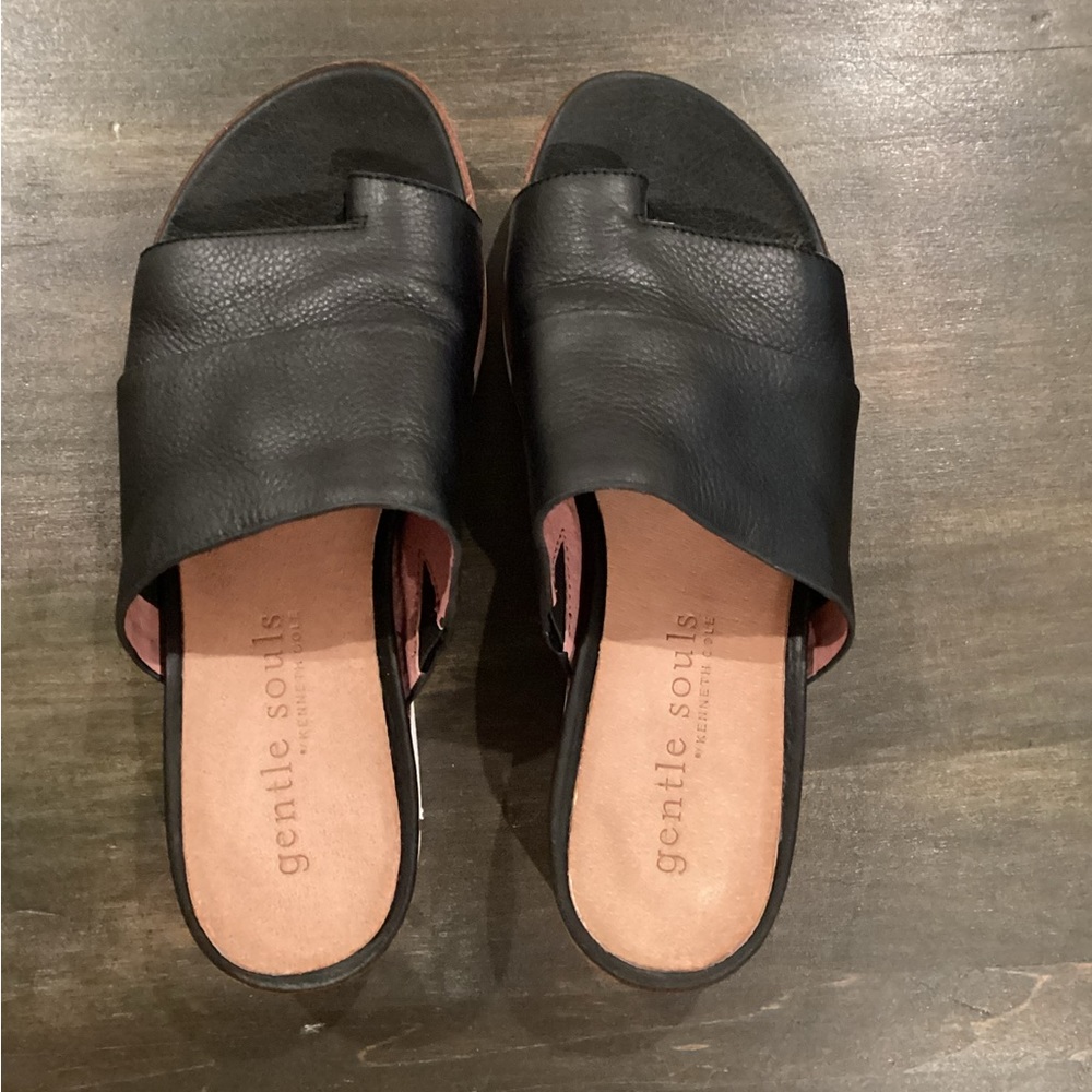 Gentle Souls/Kenneth Cole Sandals